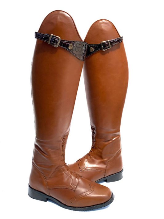 Díjlovas csizma - Rövid fűzős